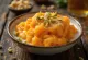 Gajar ka halwa с мляко, пресни моркови, в млечен сос, сервирано прясно